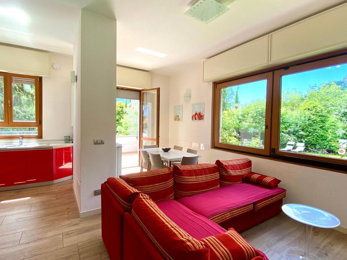 Vittoria Residence Dongo Exteriér fotografie